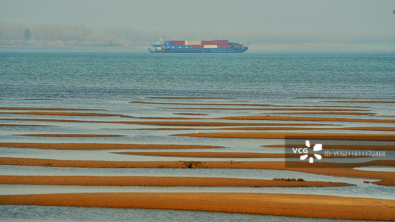 船傍沙洲行（湖北江陵朱家台）图片素材