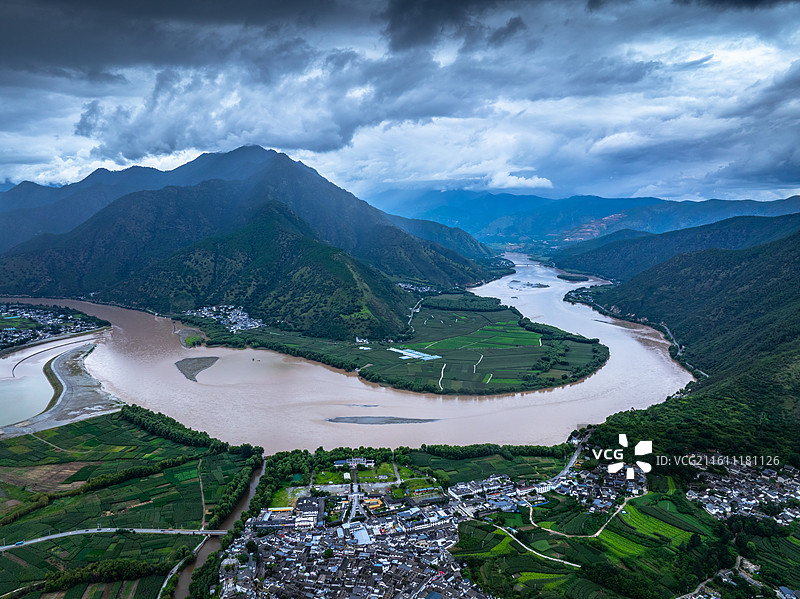 长江第一湾图片素材