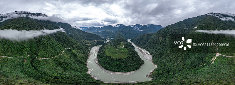 西藏墨脱果果塘大拐弯图片素材