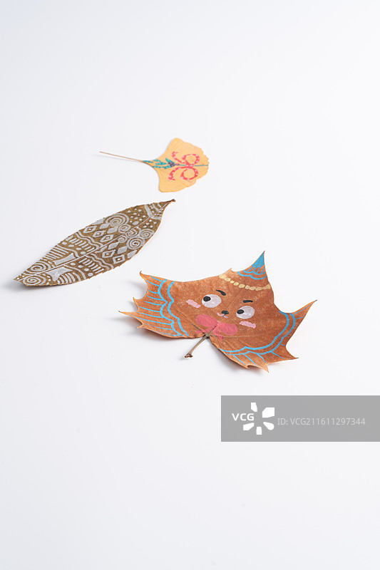干树叶绘画涂鸦亲子diy艺术创作图片素材
