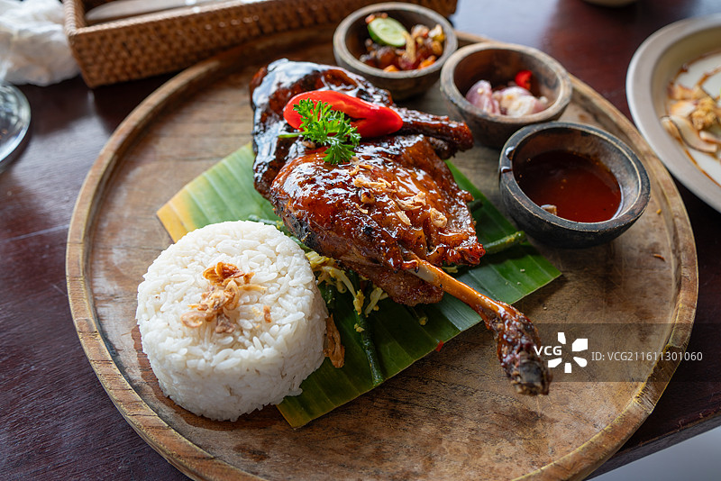 印尼巴厘岛脏鸭饭特写图片素材