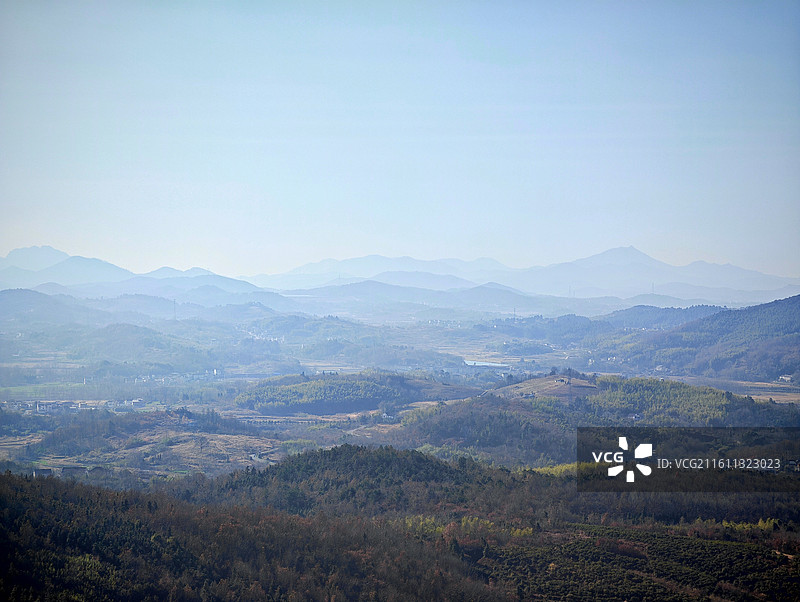 远眺大别山区图片素材