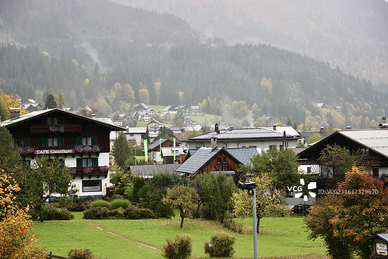 奥地利戈绍小镇绿色田园自然风景图片素材