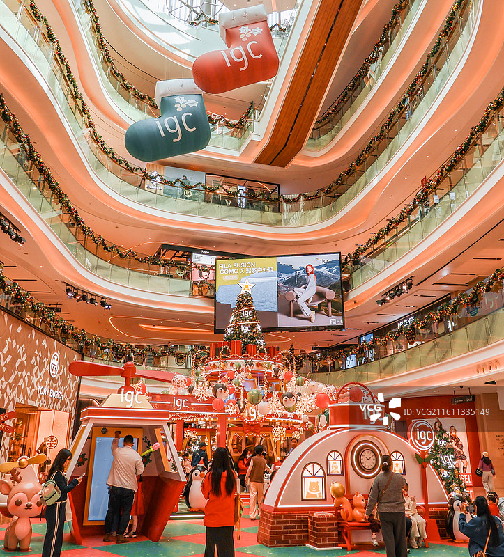 广州天汇广场一楼中庭圣诞装扮图片素材