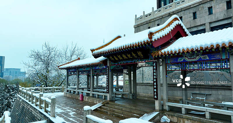 济南解放阁雪景图片素材