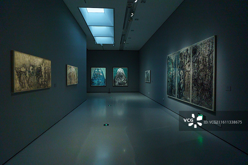 白鹅潭艺术中心 山花迷人眼 展览广东美术馆图片素材