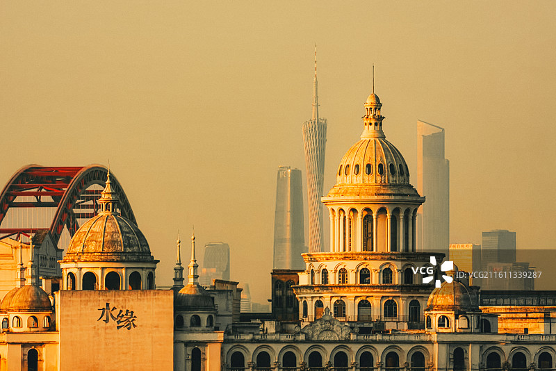 新旧交响图片素材