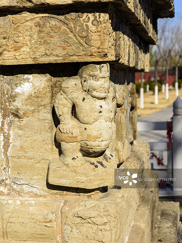 山东省聊城市东昌府区隆兴寺铁塔聊城铁塔图片素材
