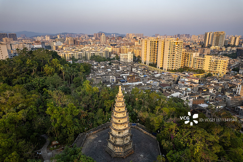 中国广东省阳江市天际线图片素材