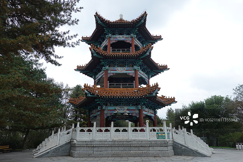 辽宁省丹东市锦江山公园锦江亭东天阁镇江亭图片素材