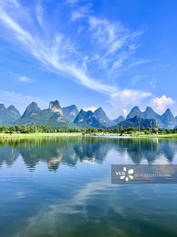 广西桂林桂海晴岚山水风光图片素材