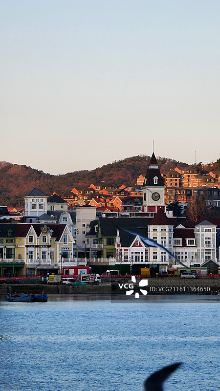 余晖下的菱角湾图片素材