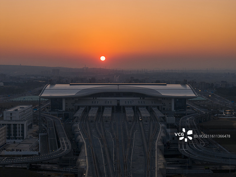 湛江北站日落图片素材