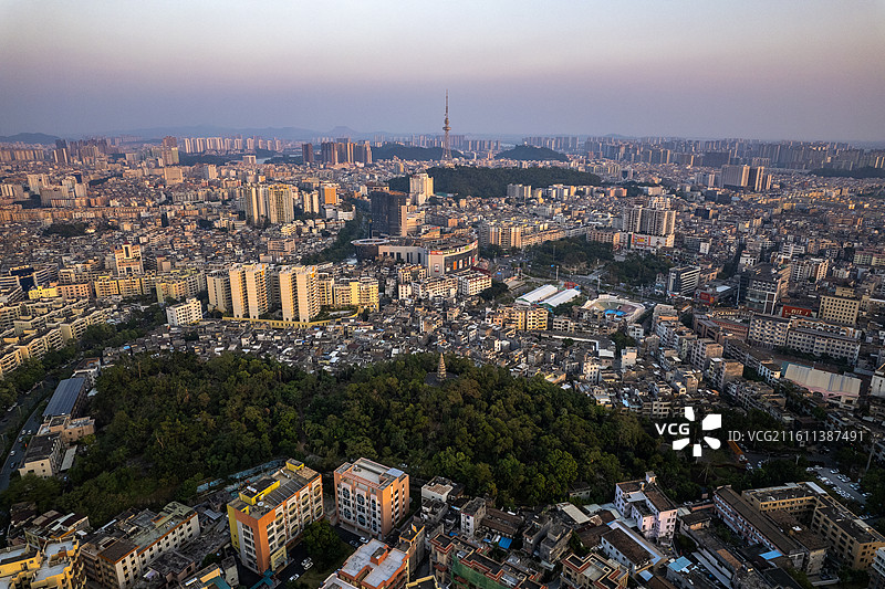 中国广东省阳江市天际线图片素材