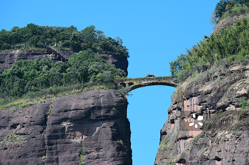 江西龙虎山丹霞地貌图片素材