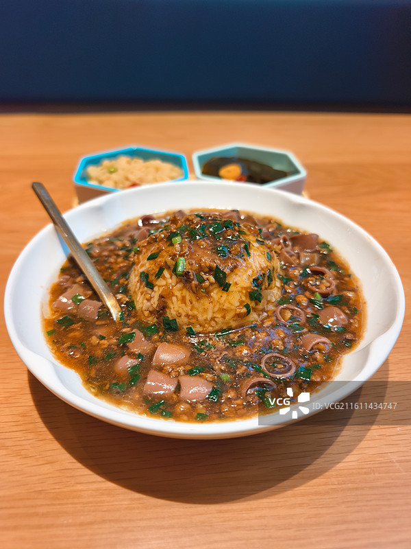 中国辽宁大连特色菜海肠捞饭图片素材