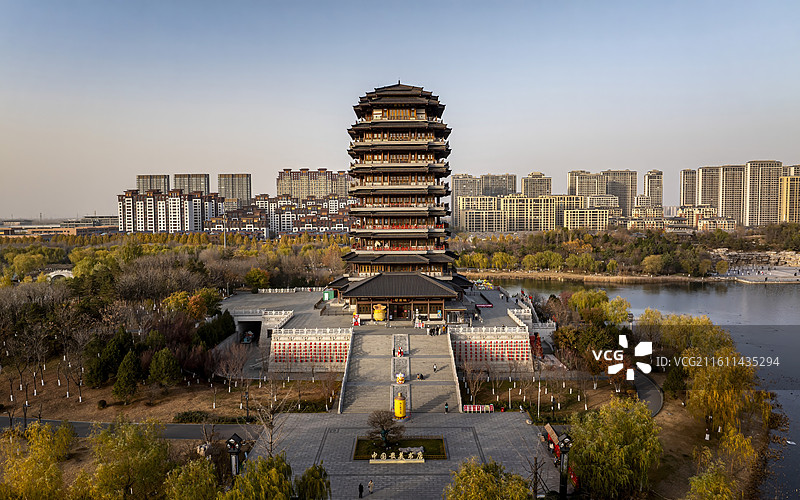 山东省淄博市张店区齐盛湖公园海岱楼钟书阁图片素材