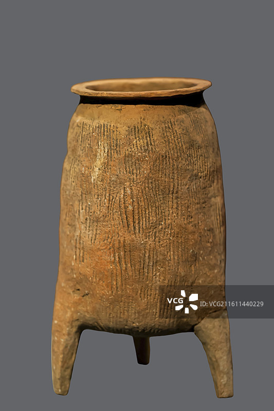 绳纹陶鬲 战国时期 松园战国墓出土 首都博物馆“北京通史陈列”展图片素材