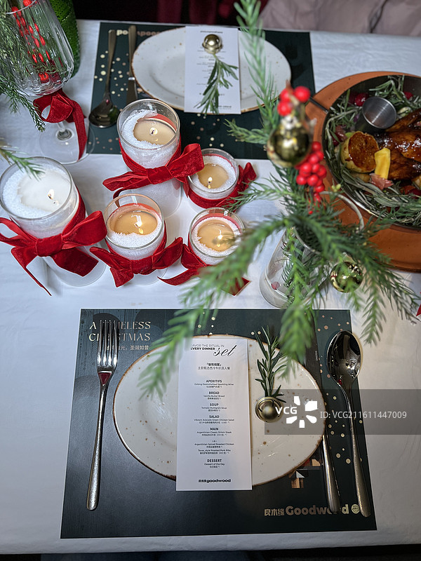 圣诞浪漫节日氛围约会西餐厅图片素材