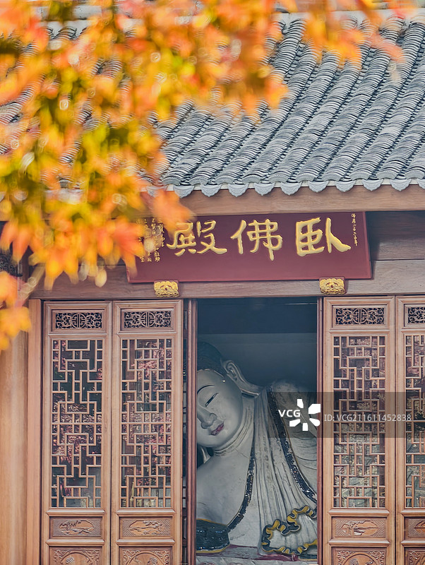 宁波观宗讲寺的卧佛殿图片素材