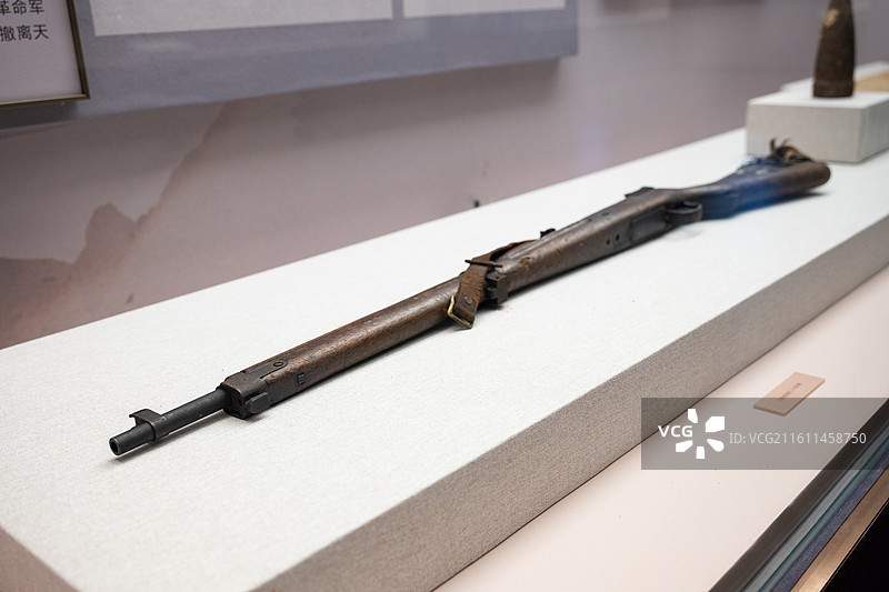 天津博物馆 天津市纪念抗日战争胜利80周年文物展 日军使用的三八式步枪图片素材