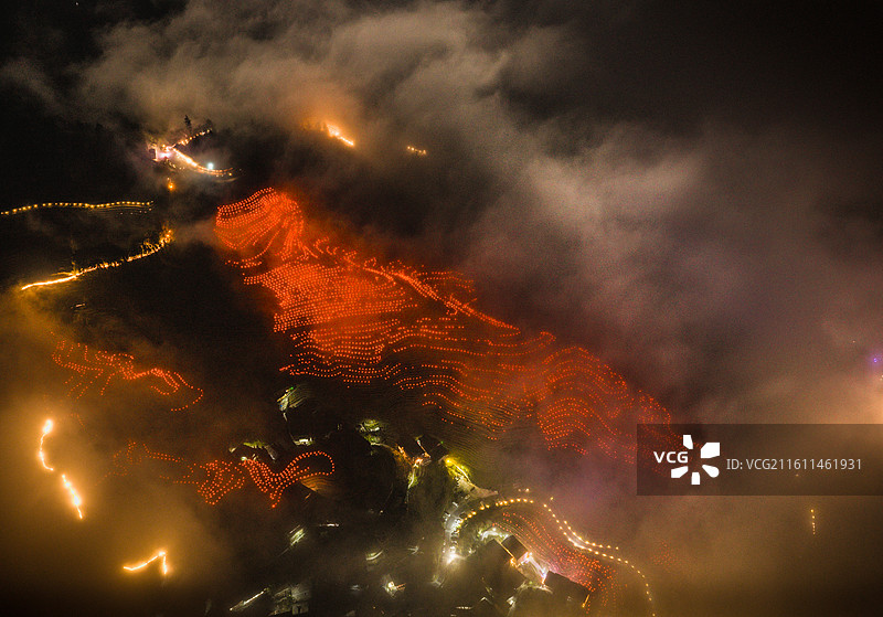 龙脊梯田夜景航拍——广西桂林市龙胜县自然风光图片素材