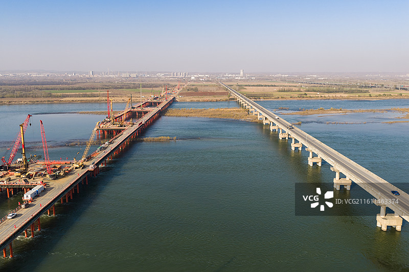 呼南高铁洛阳黄河公铁大桥图片素材