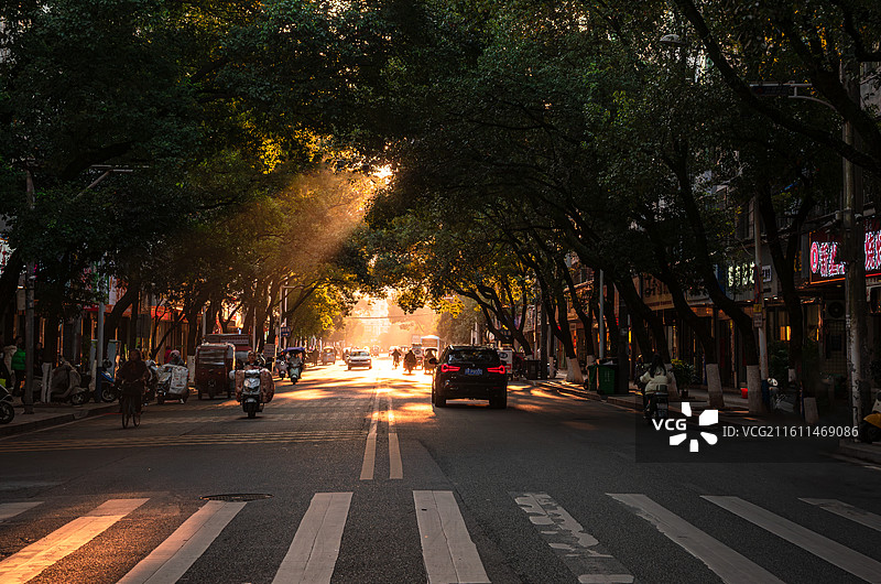 江西大觉山之小山城的暮色大道图片素材