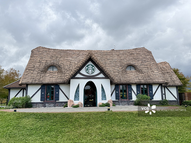 最美星巴克·花莲图片素材