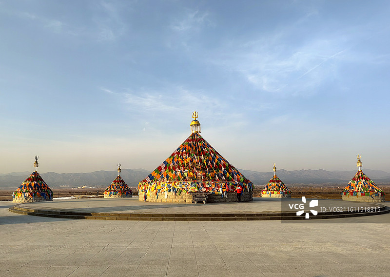 敖包——拍摄于呼和浩特赛罕区敕勒川草原图片素材