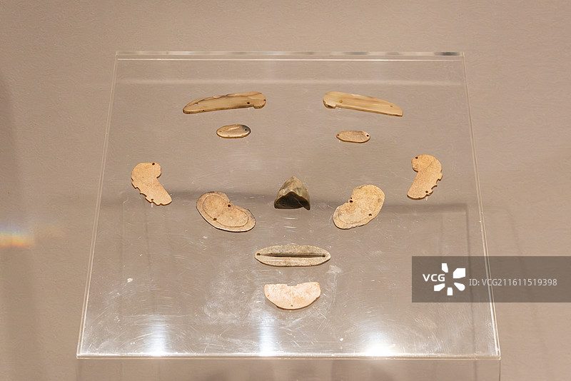 玉覆面，春秋，河南叶县旧县4号墓出土，平顶山叶县文物保护中心藏图片素材