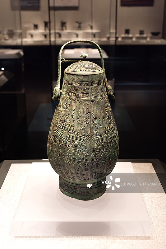 兽面纹铜罍，酒器，商代前期，郑州市白家庄出土，河南博物院馆藏图片素材