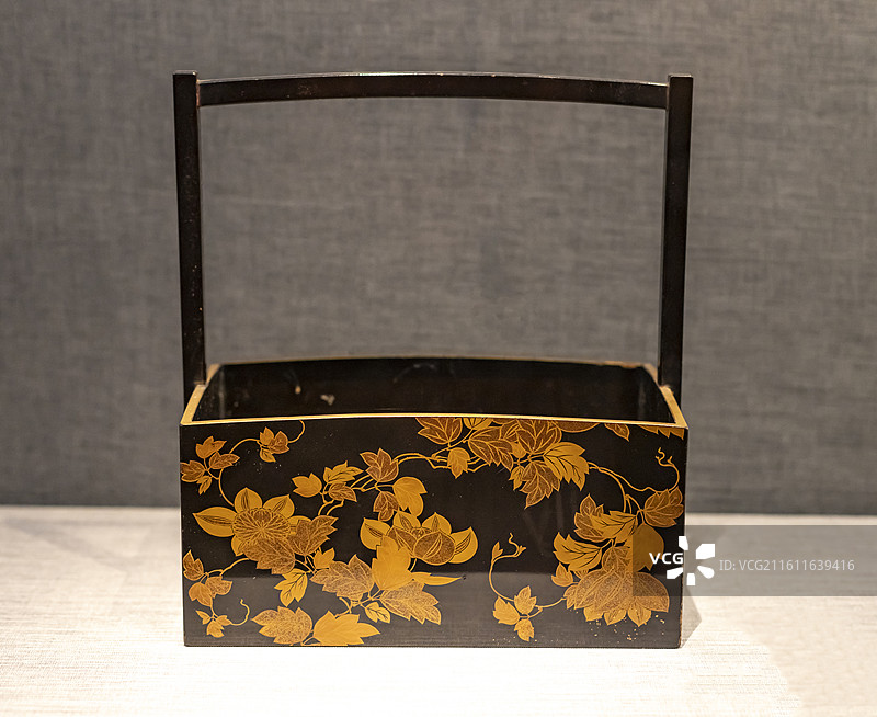 19世纪 黑漆莳绘长方盆 南京博物院图片素材