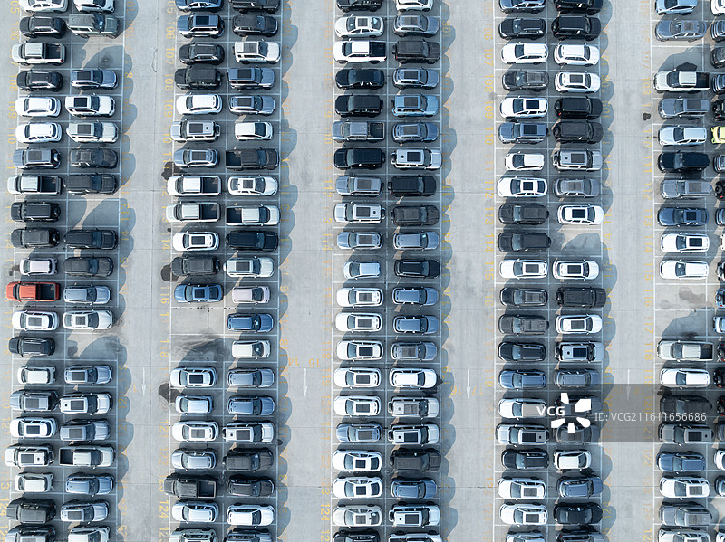 航拍新能源汽车厂图片素材