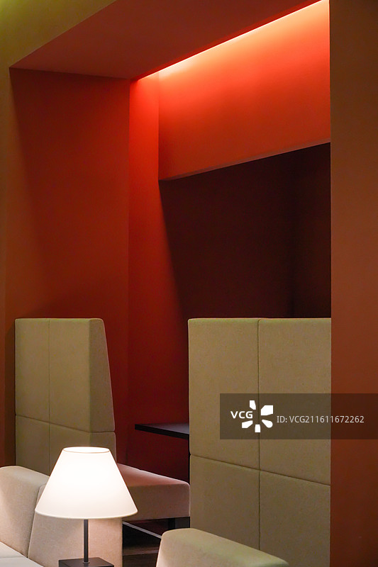 日本九州福冈皇宫酒店建筑色彩几何艺术设计感室内室外空间图片素材