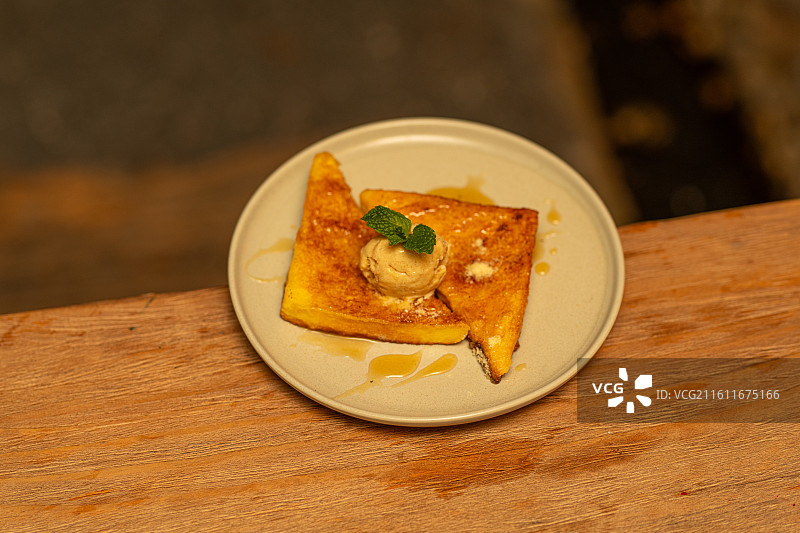 中式餐食烧烤烤串蛋糕牛肉饭鸡蛋饭图片素材