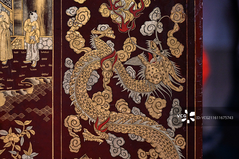 广东省博物馆展出的漆器文物图片素材