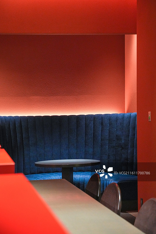 日本九州福冈皇宫酒店建筑色彩几何艺术设计感室内室外空间图片素材