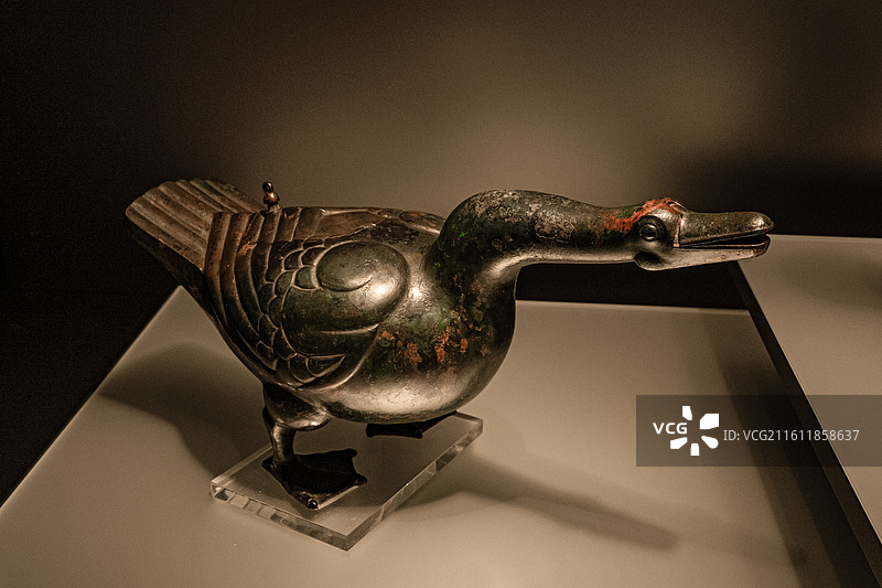 南宋一元（1127-1368） 铜凫尊 维多利亚与艾尔伯特博物馆图片素材