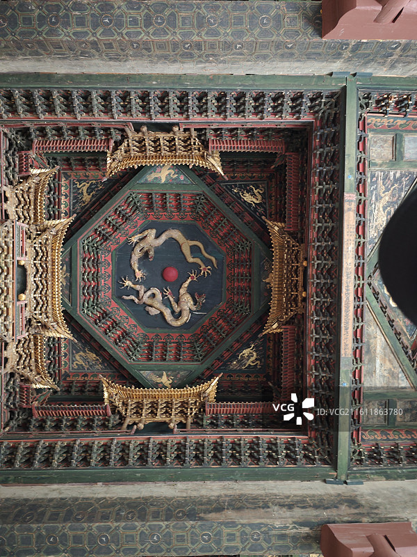 山西应县净土寺古建筑藻井图片素材