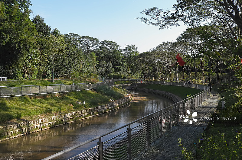 中国广东广州-中国科学院华南植物园-园林风景。徒步，散步，园林景色。奇花异草。图片素材