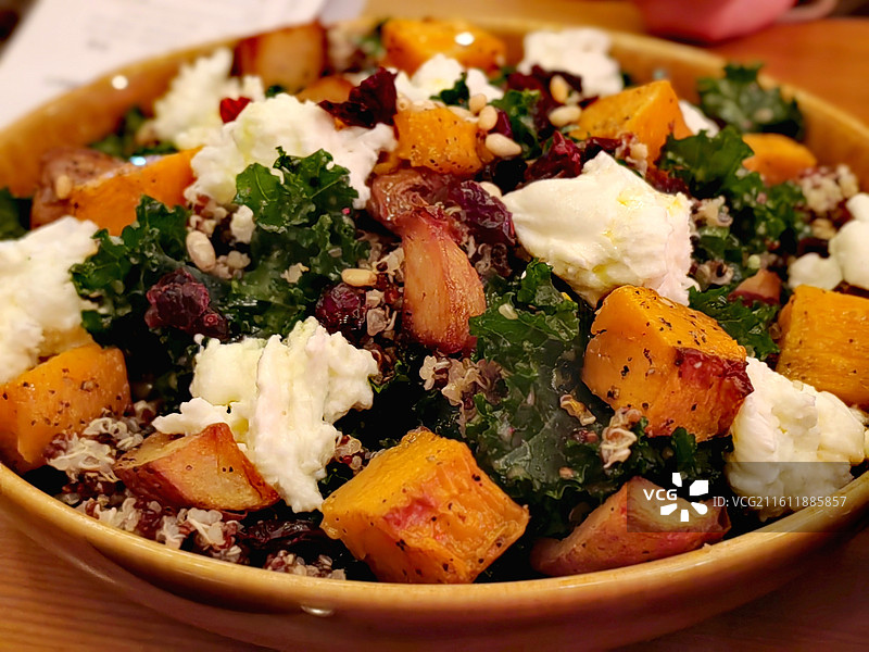 南瓜藜麦沙拉图片素材