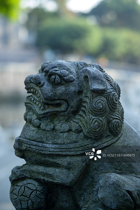 成都送仙桥的石狮子雕塑 石雕 中国风 柱子图片素材