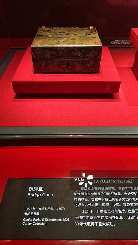 中国广东广州-广东省博物馆古董文物。图片素材