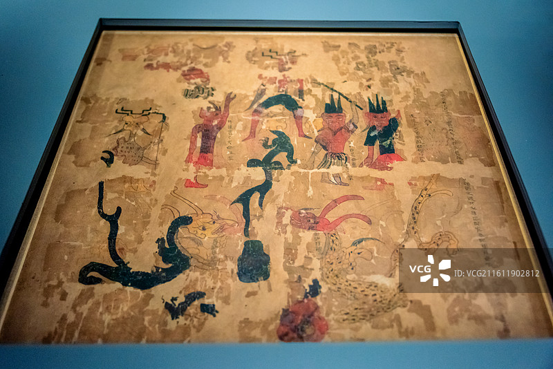 中国长沙湖南省博物馆馆藏马王堆汉墓利豨墓帛画《太一祝图》图片素材