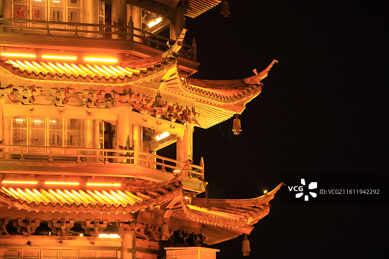 桂林日月双塔夜景日塔局部特写图片素材