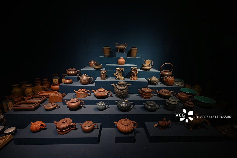 南京博物院宜兴紫砂陶展图片素材