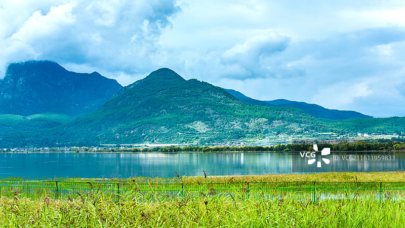 中国云南省丽江市拉市海湿地公园风光图片素材