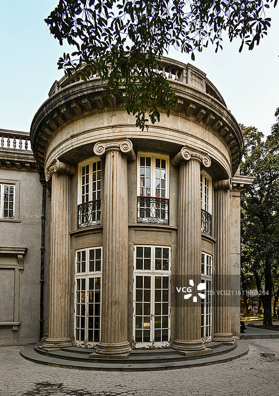 何东公馆 邬达克 新古典主义风格花园洋房爱奥尼克柱式图片素材