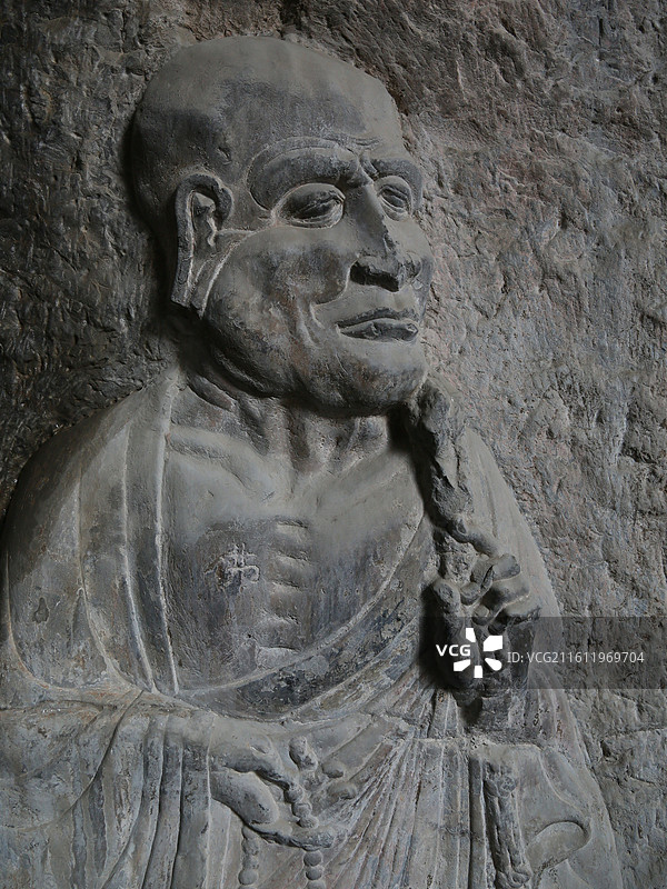 唐代 龙门石窟 东山石窟 看经寺 29尊罗汉浮雕图片素材